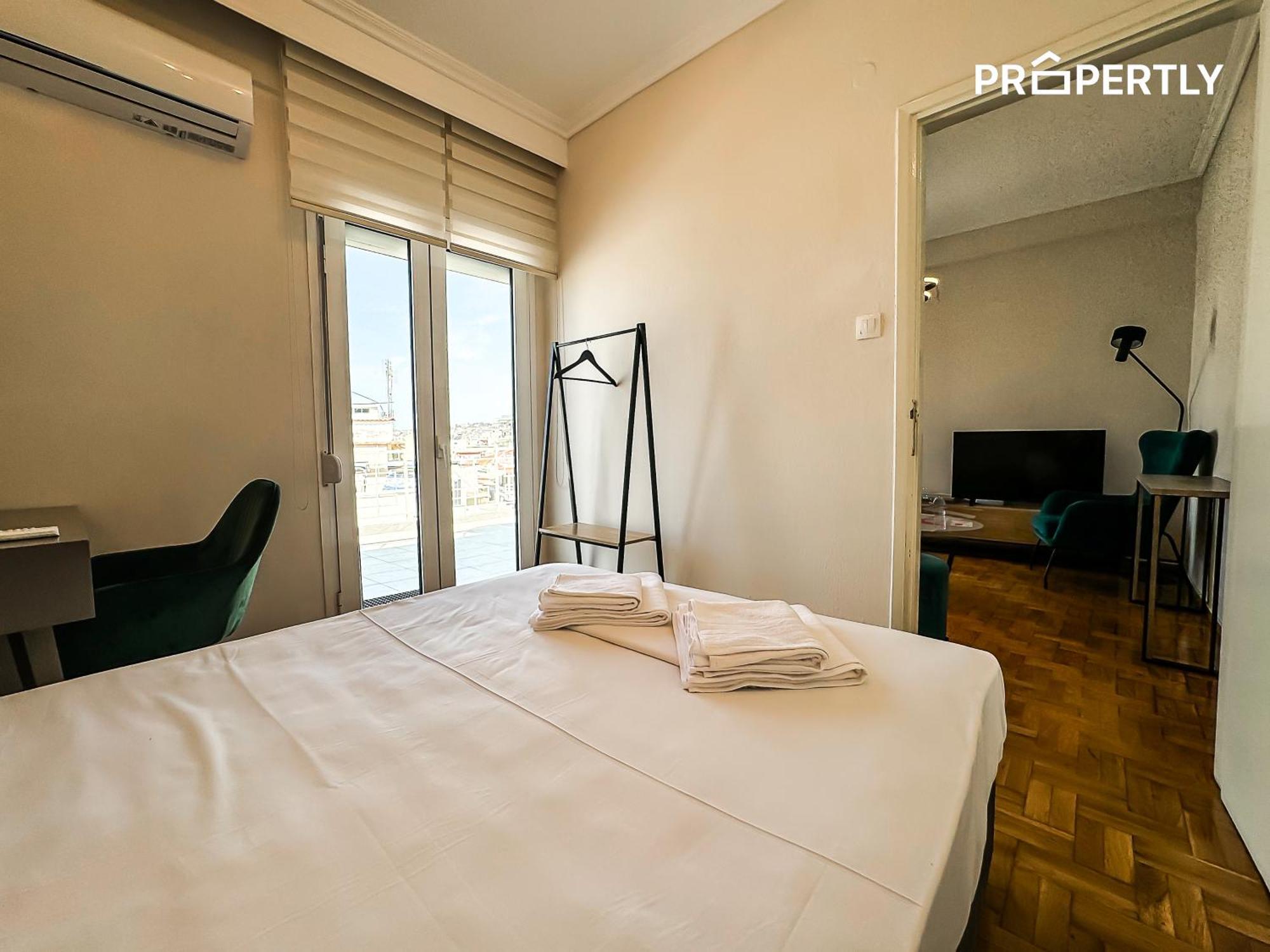Thea Deluxe Loft Apartment เทสซาโลนิกิ ภายนอก รูปภาพ